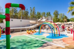 espace enfants parc aquatique le Napoléon Vias plage